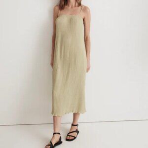 Madewell The Goldie Dress in Plissé
